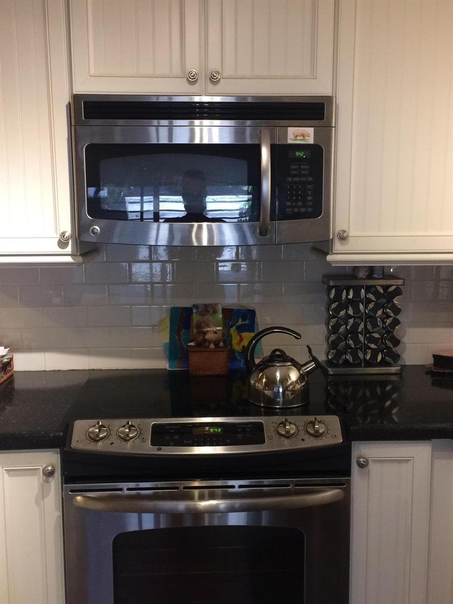 720 7th Terrace photo 2