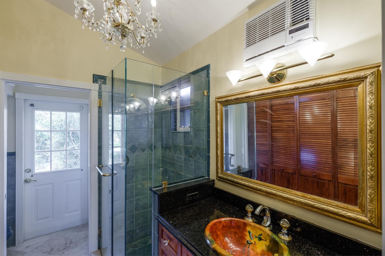 4884 Bonanza Court #C photo 9