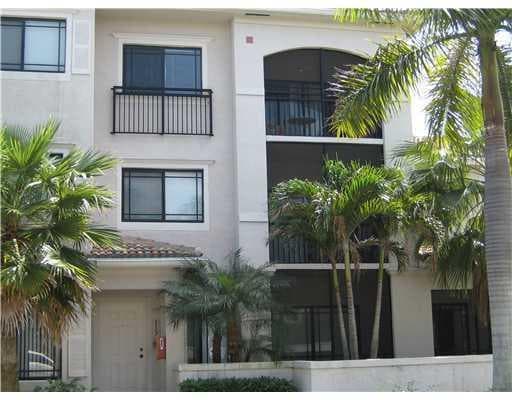 2803 Sarento Place · #204 in Palm Beach Gardens - Photo 17