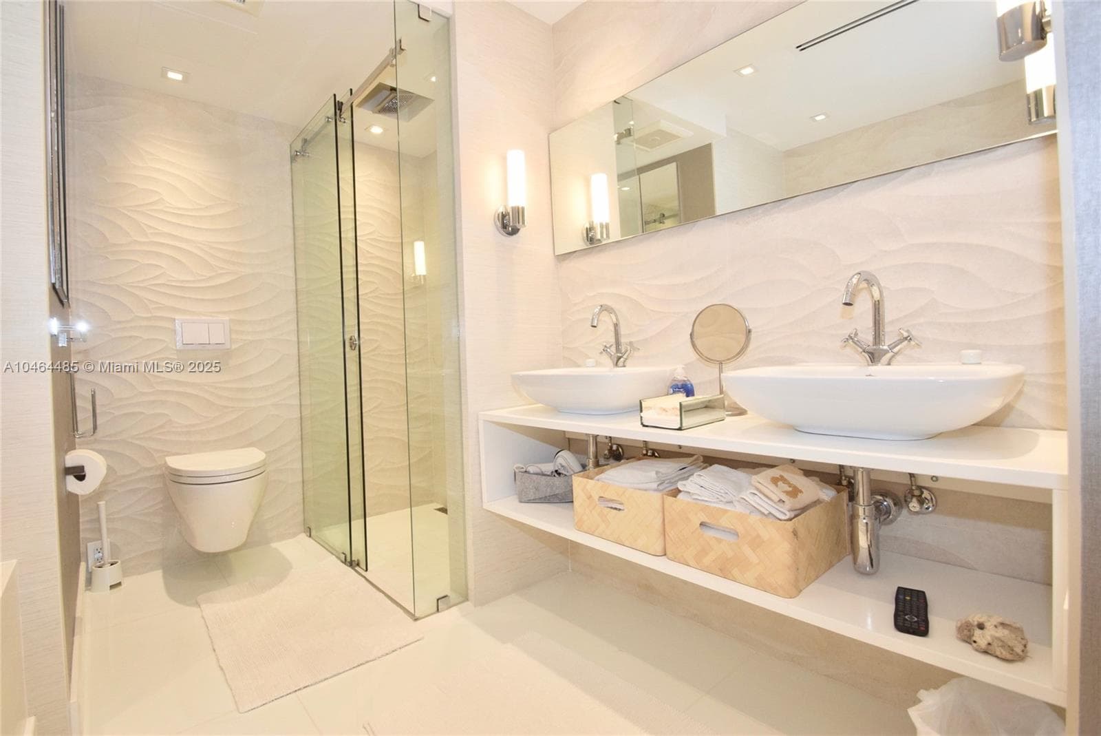Roney Palace · #815/814 in Miami Beach - Photo 21