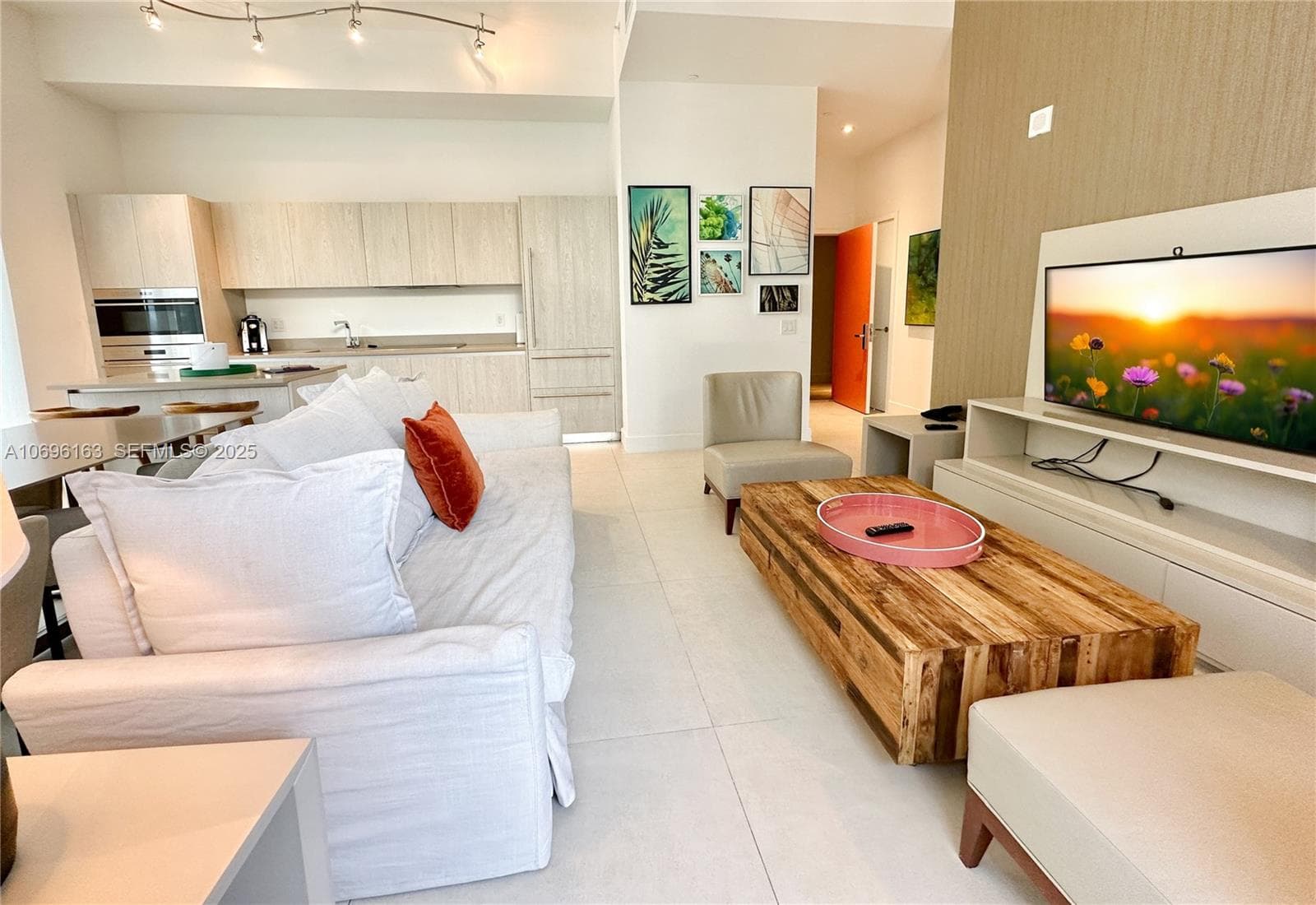 Hyde Beach House · #205 in Hollywood - Photo 17