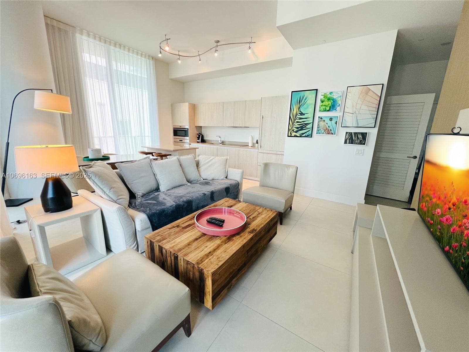 Hyde Beach House · #205 in Hollywood - Photo 32