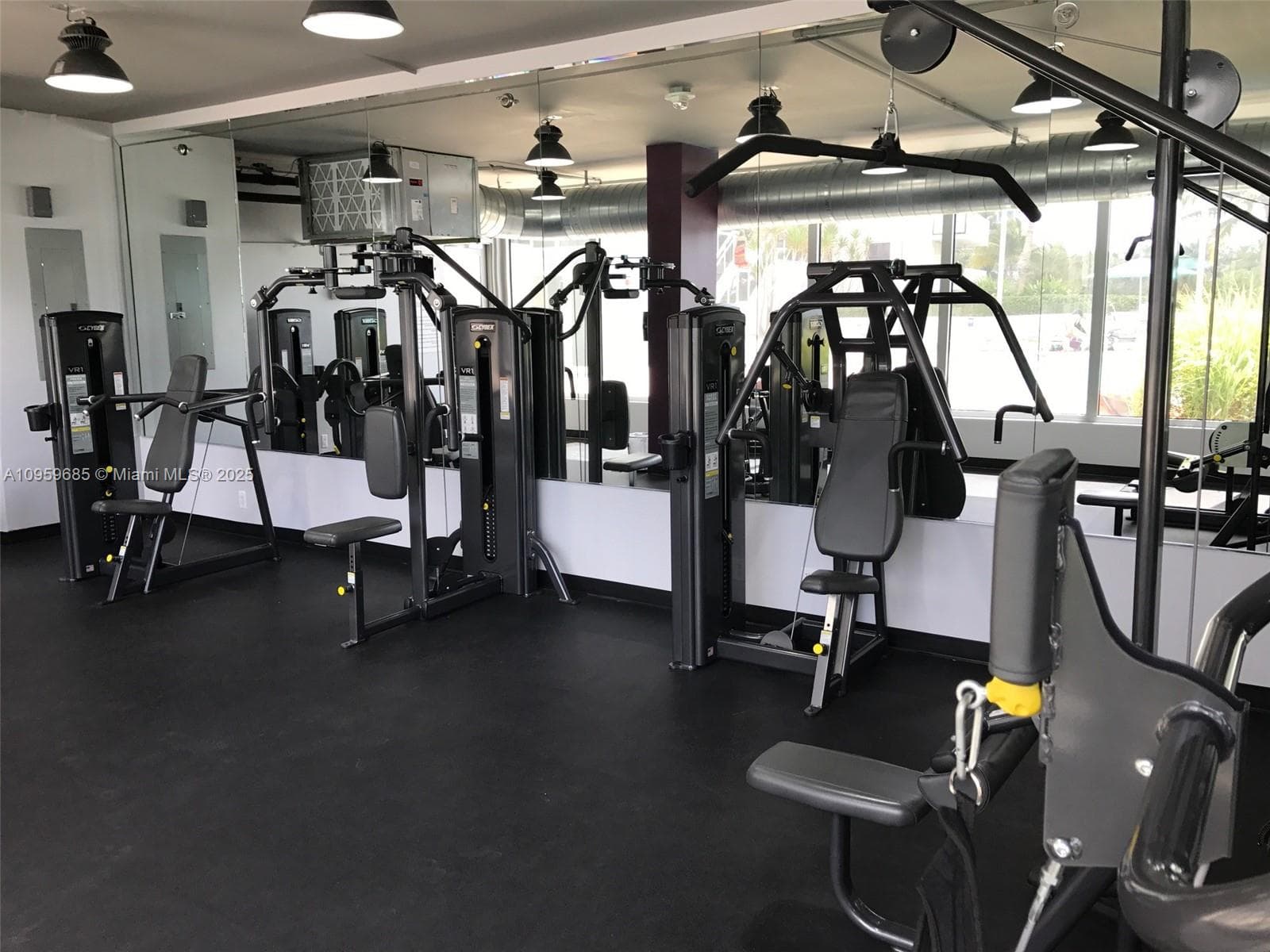 The Decoplage · #719 in Miami Beach - Photo 40