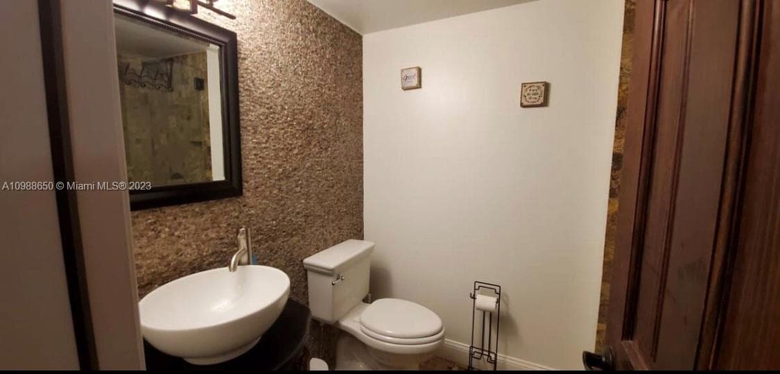 HIBISCUS SOUTH CONDO · #2B in Miami Beach - Photo 6