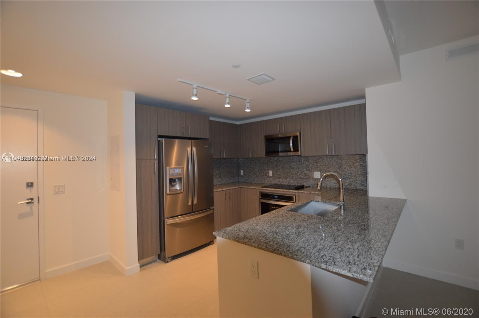 5350 PARK CONDO · #613 in Doral - Photo 6