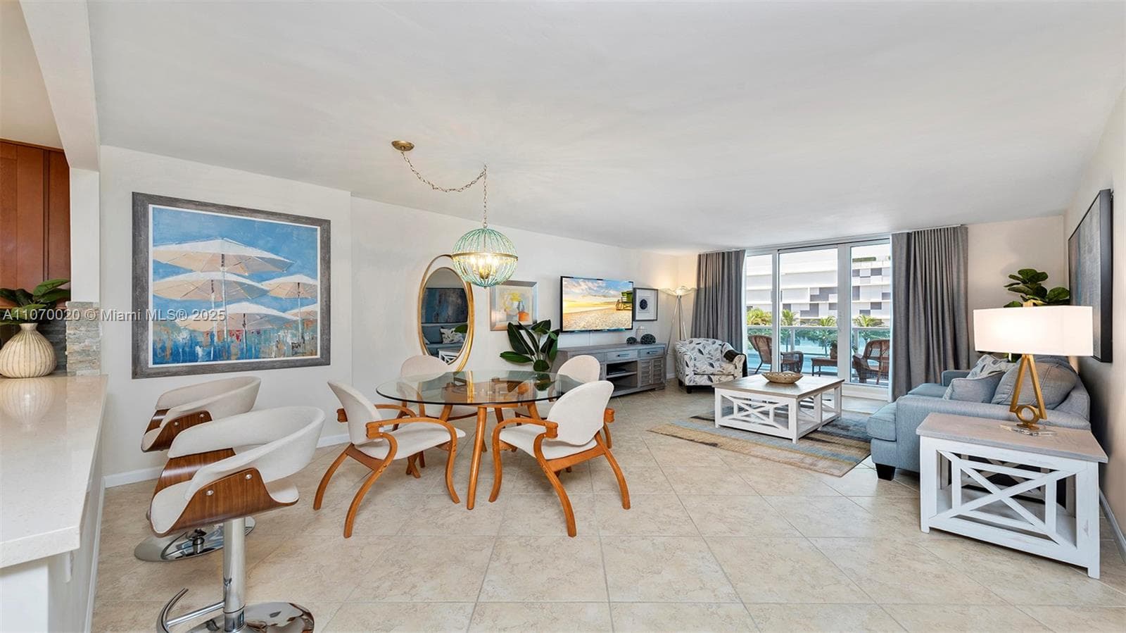 Roney Palace · #301 in Miami Beach - Photo 8
