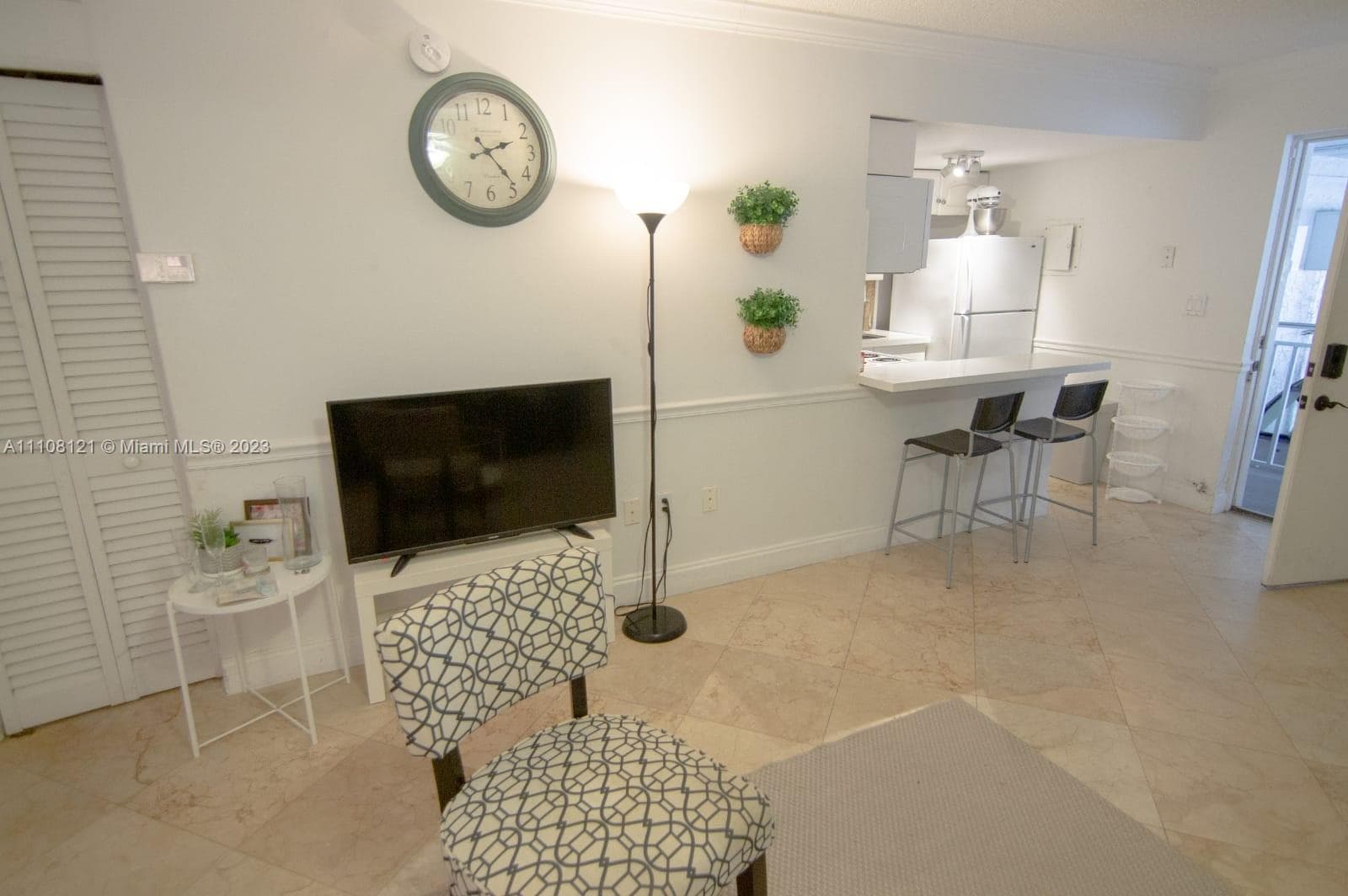 HIBISCUS SOUTH CONDO · #1B in Miami Beach - Photo 3
