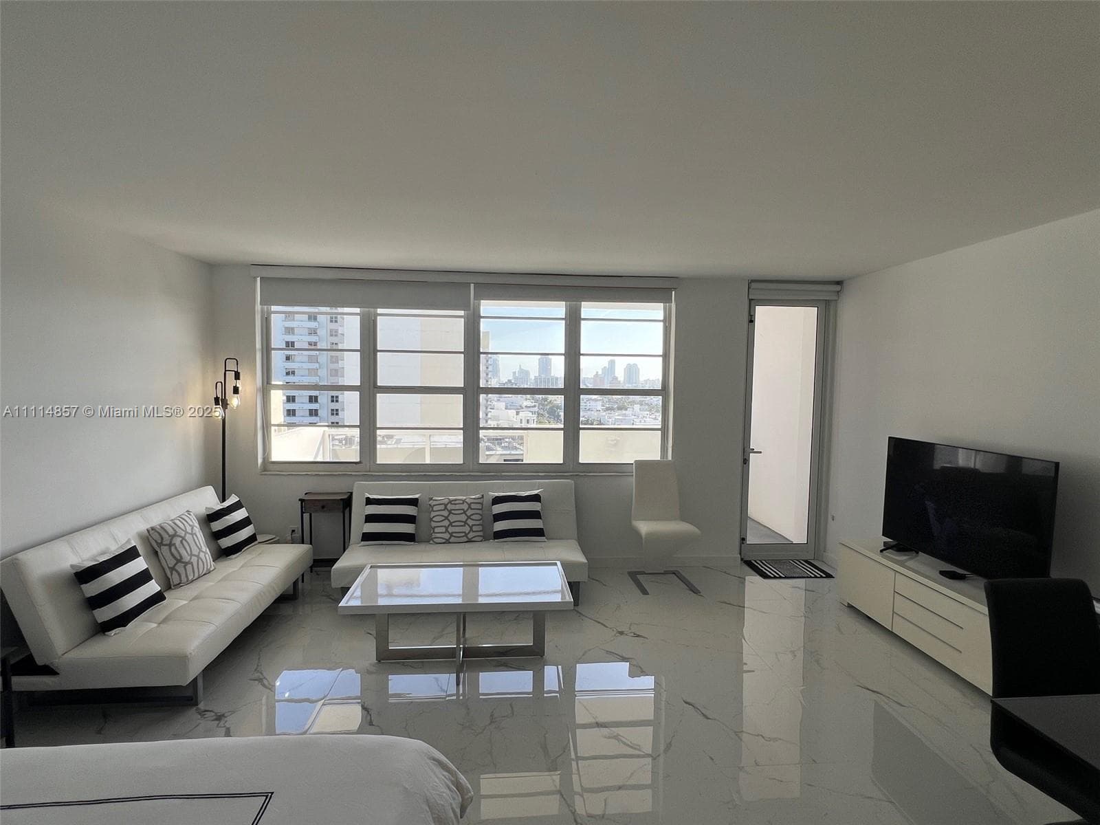 The Decoplage · #1207 in Miami Beach - Photo 4