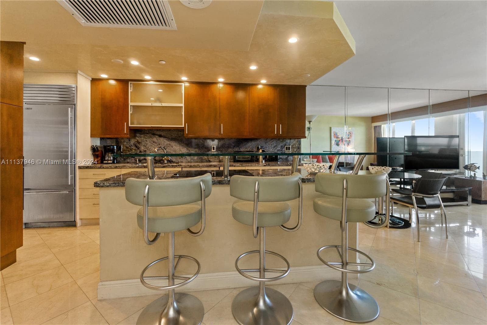 The Decoplage · #1533 in Miami Beach - Photo 8