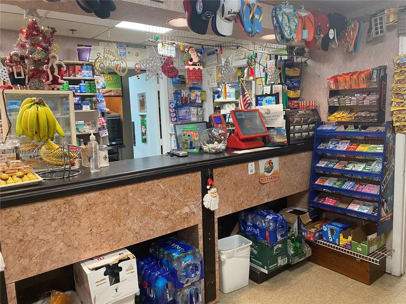 MINI MARKET