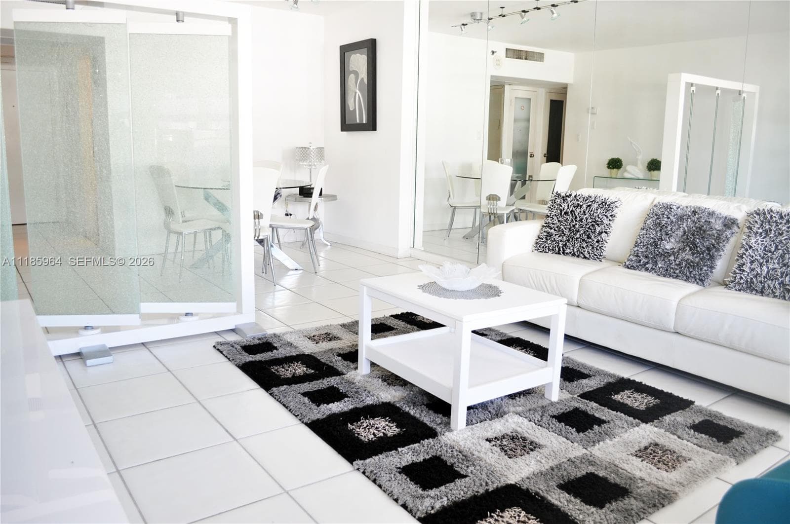 The Decoplage · #910 in Miami Beach - Photo 2