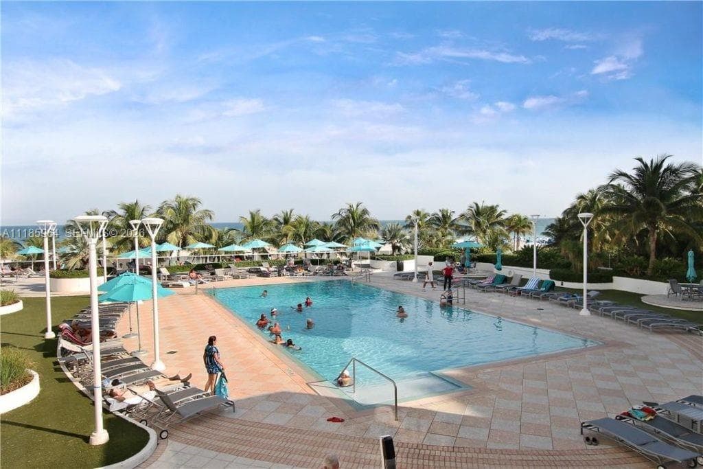 The Decoplage · #910 in Miami Beach - Photo 16