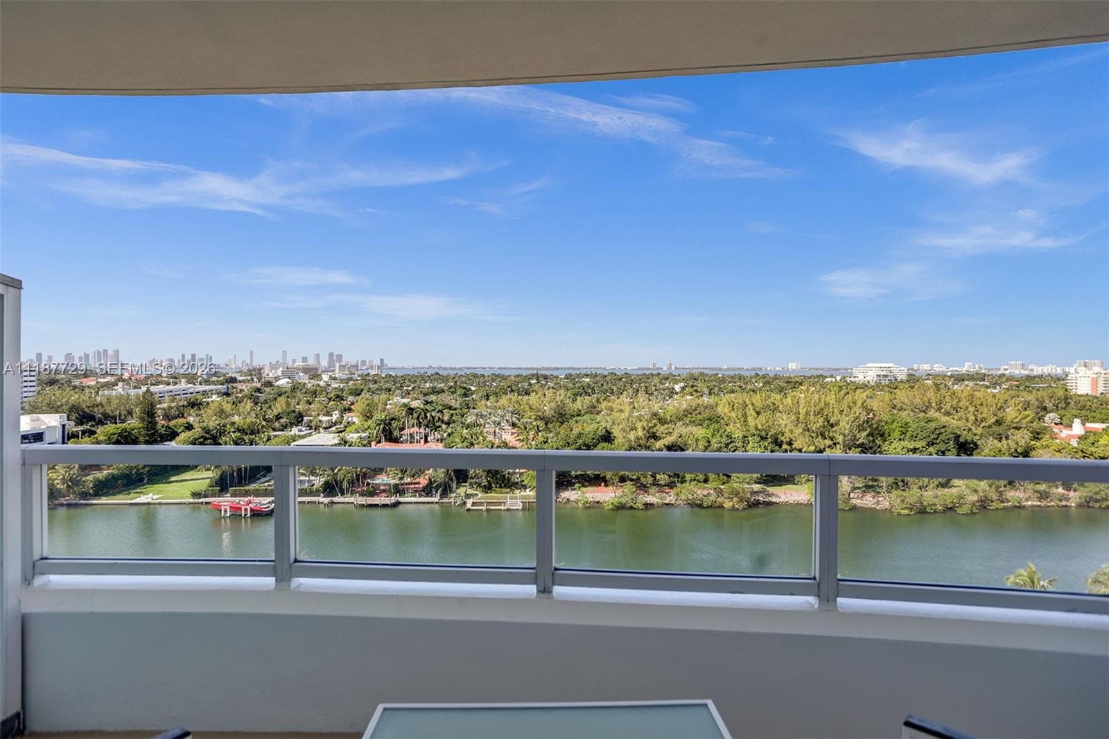 Fontainebleau Tresor · #1117 in Miami Beach - Photo 6
