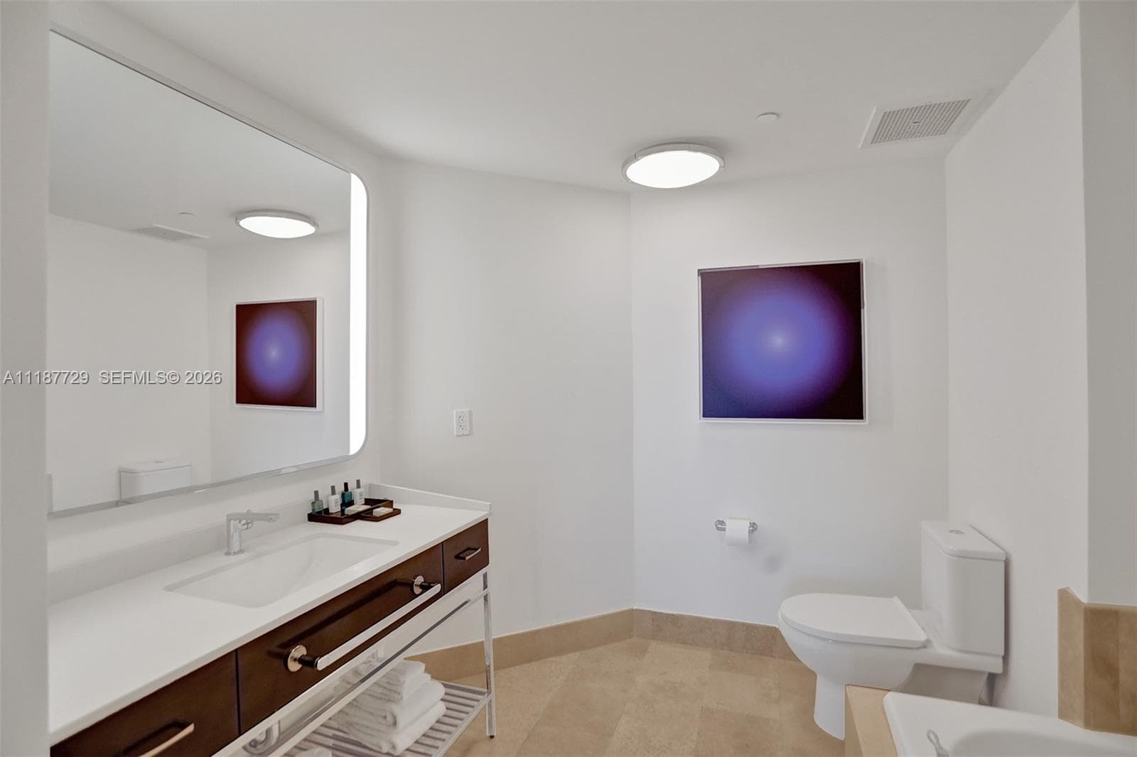Fontainebleau Tresor · #1117 in Miami Beach - Photo 21