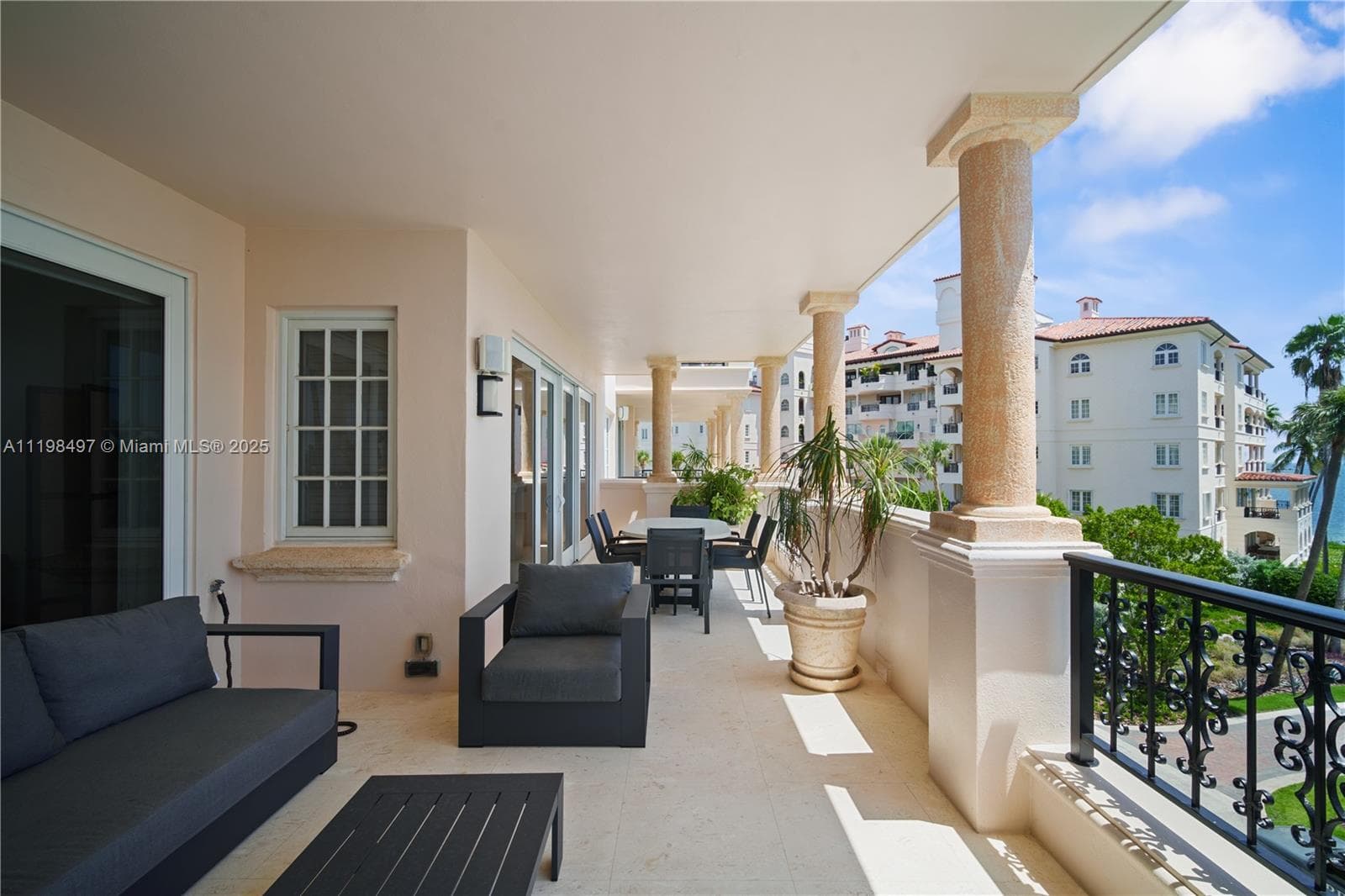 Seaside Village · #19234 in Fisher Island - Photo 30
