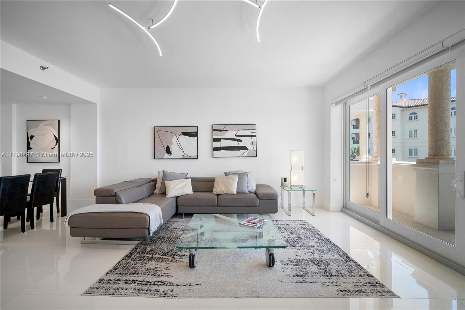 Seaside Village · #19234 in Fisher Island - Photo 10