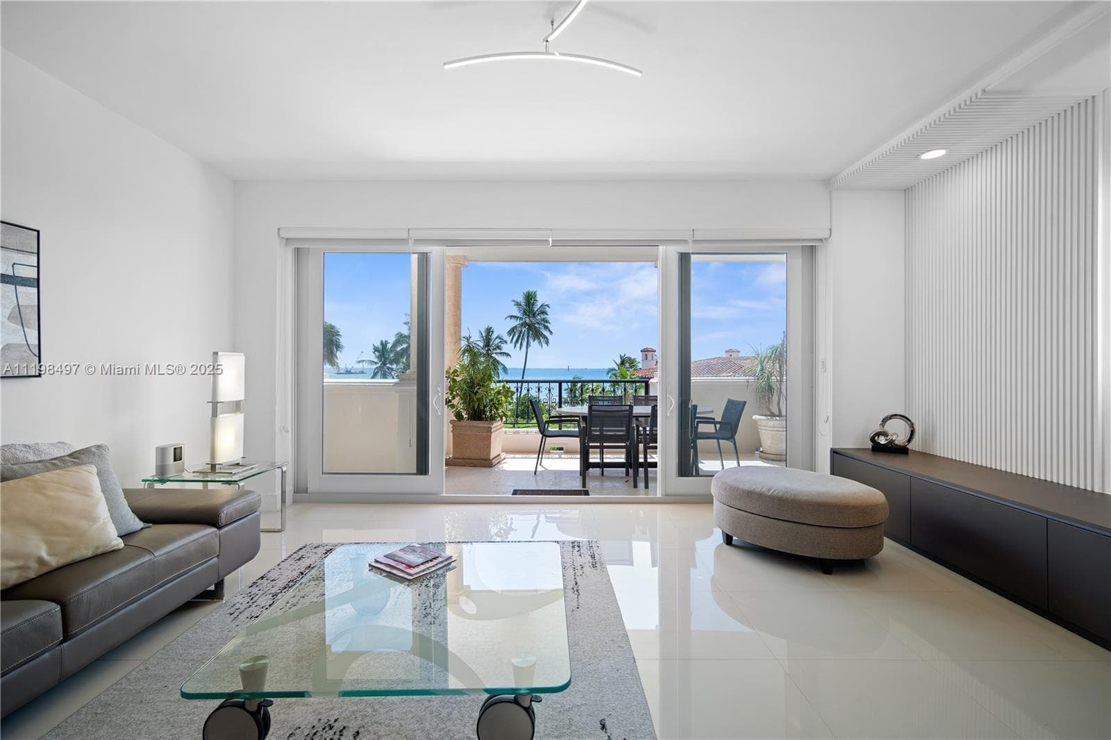Seaside Village · #19234 in Fisher Island - Photo 11