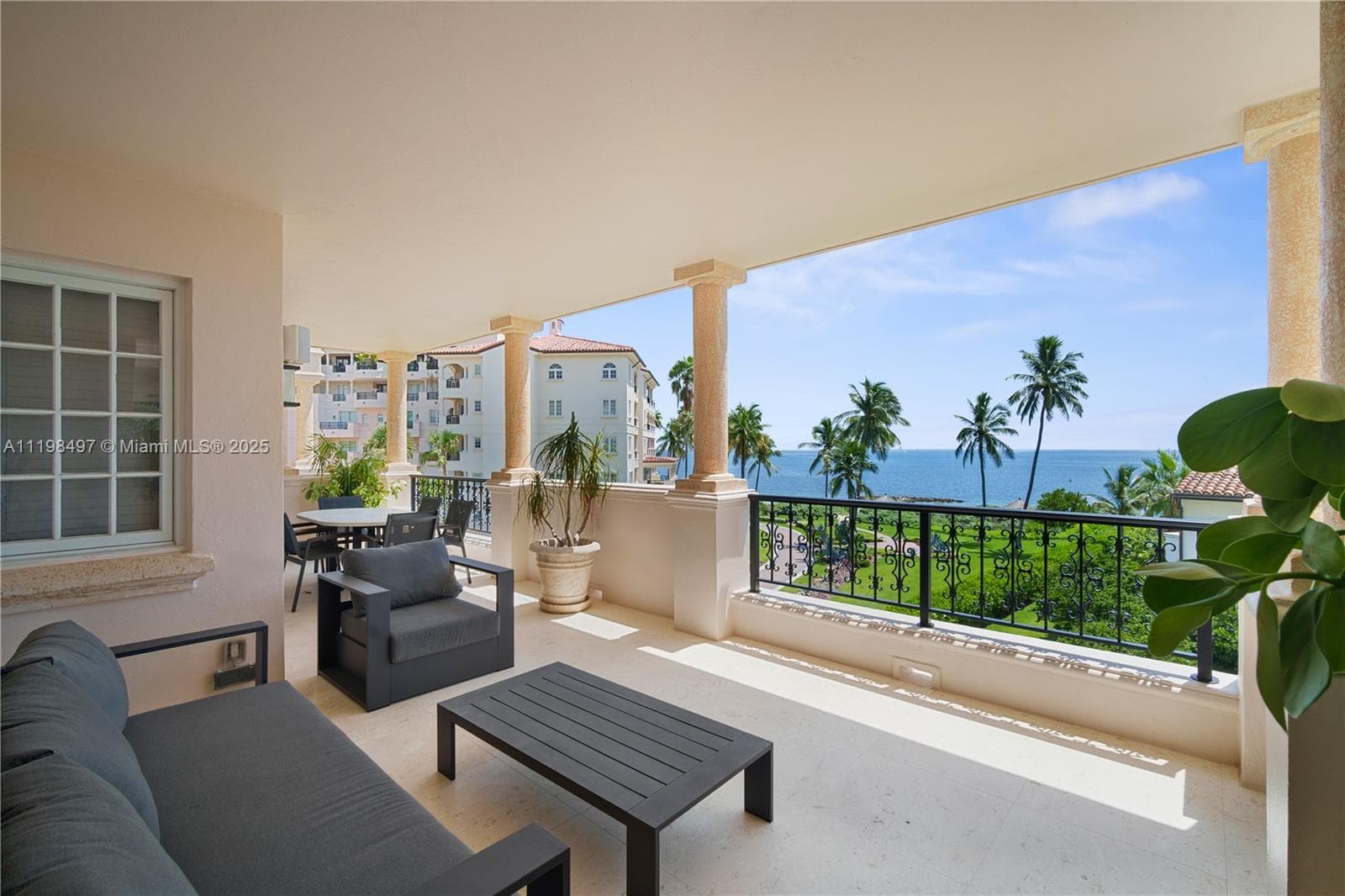 Seaside Village · #19234 in Fisher Island - Photo 29
