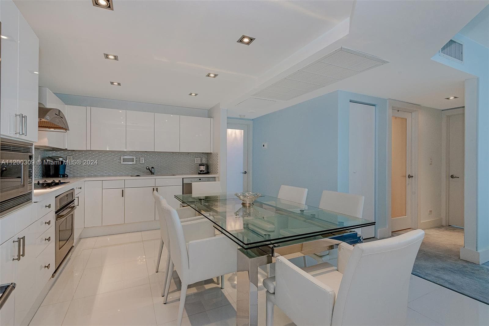 Roney Palace · #1506 in Miami Beach - Photo 19