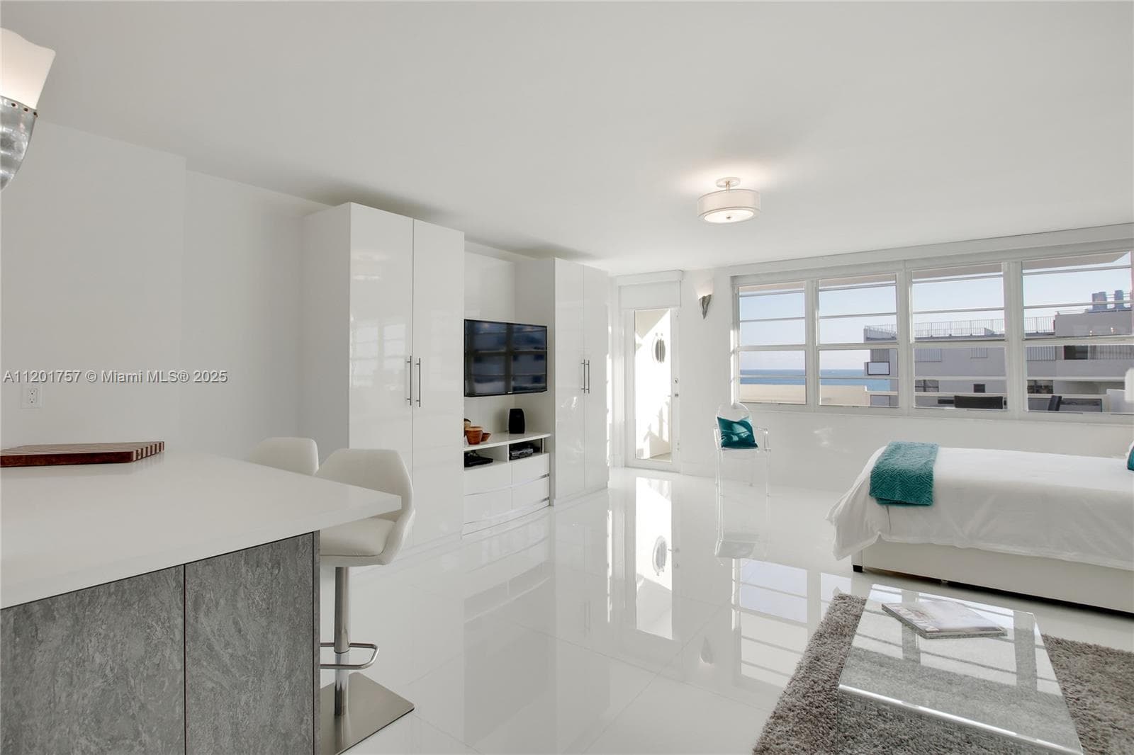 The Decoplage · #940 in Miami Beach - Photo 20