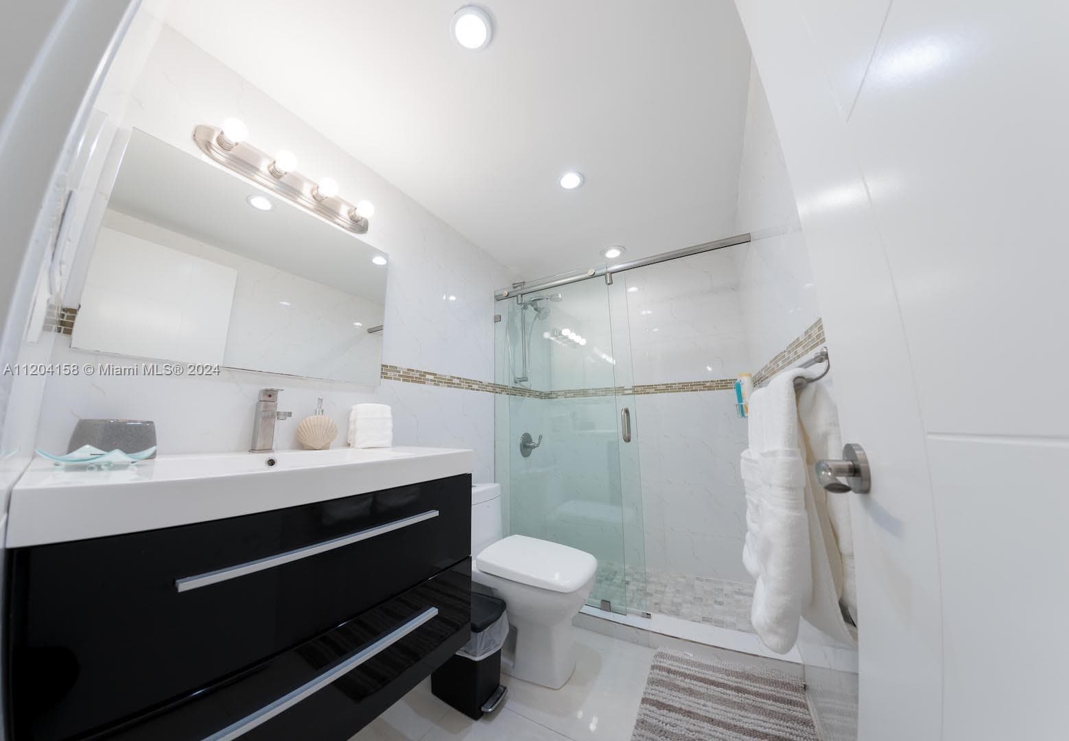 The Pavilion · #1603 in Miami Beach - Photo 7