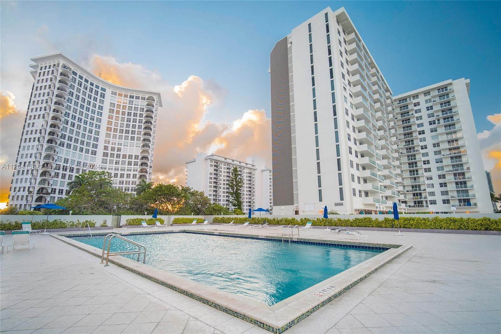 The Pavilion · #1603 in Miami Beach - Photo 19