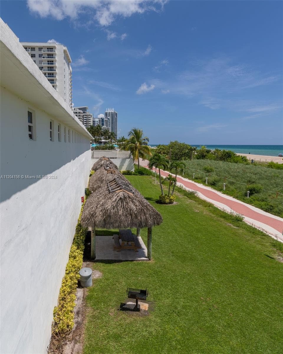 The Pavilion · #1603 in Miami Beach - Photo 44