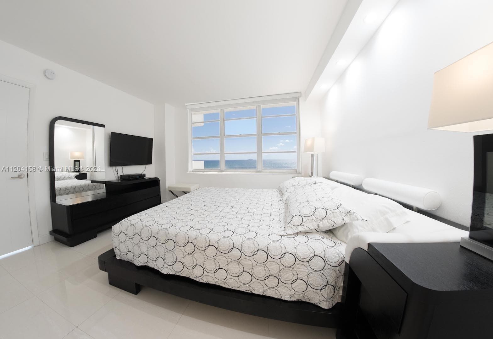 The Pavilion · #1603 in Miami Beach - Photo 4