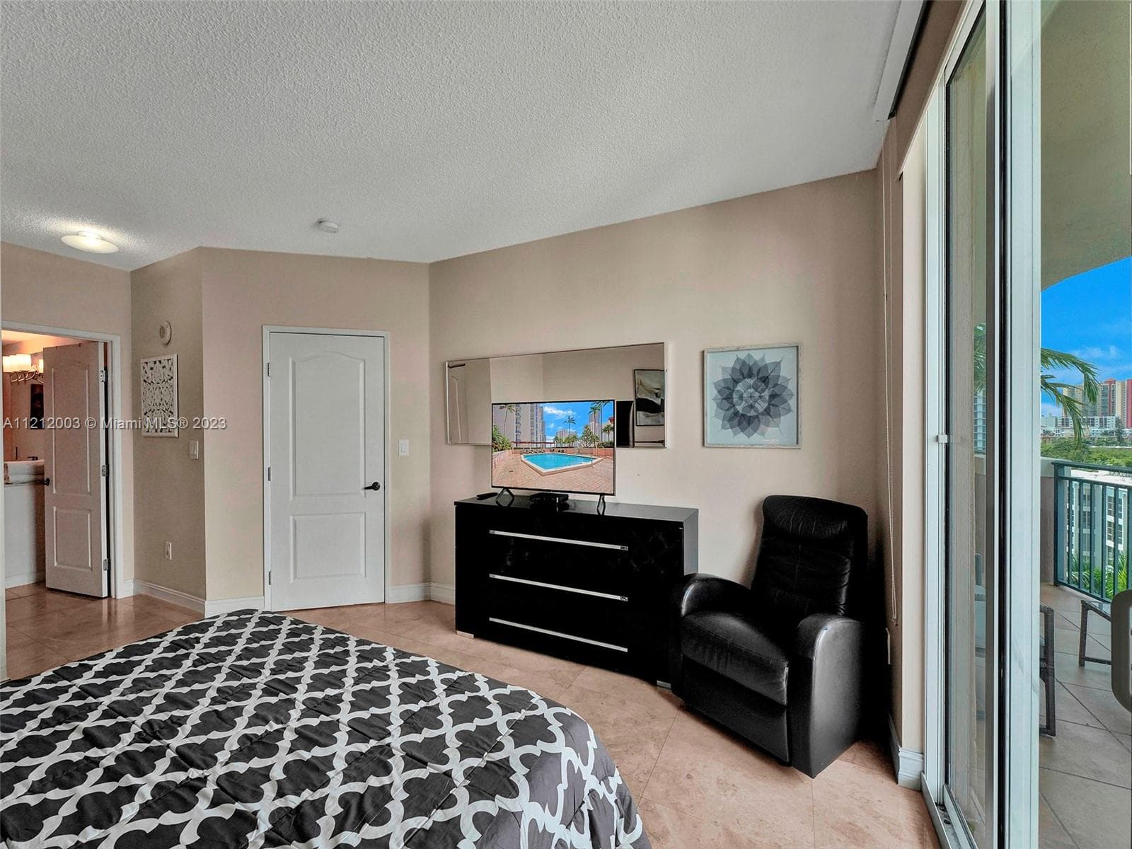 King David · #806 in Sunny Isles Beach - Photo 17