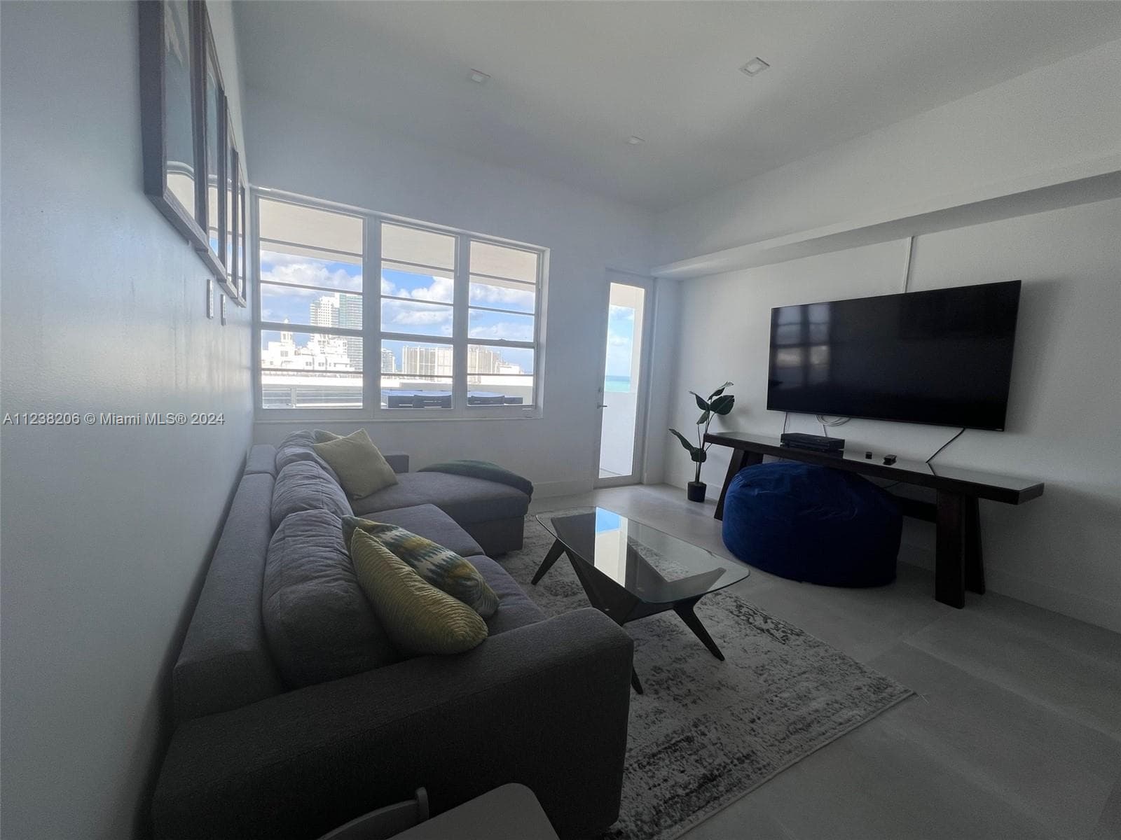 The Decoplage · #1608 in Miami Beach - Photo 6