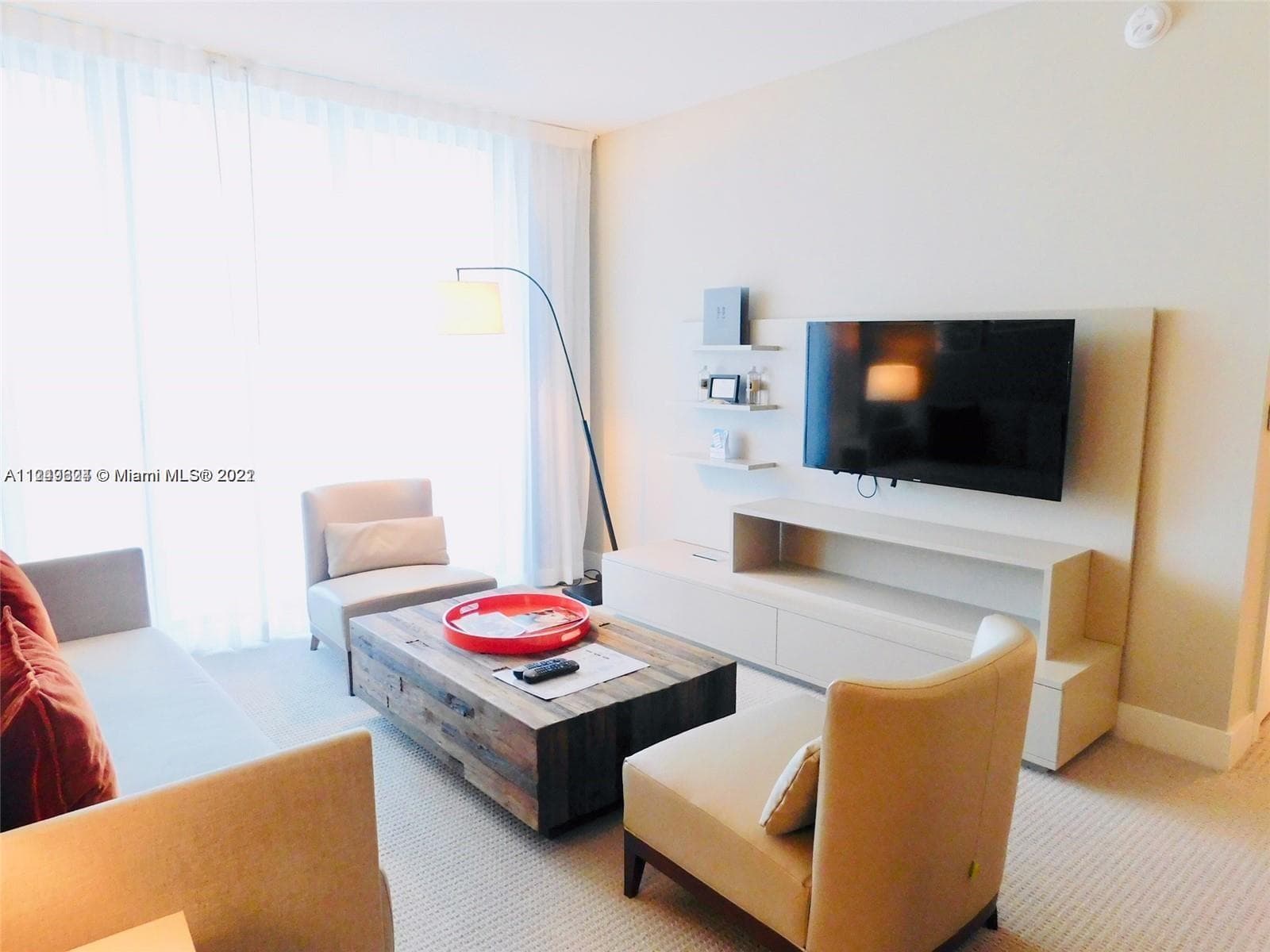 Hyde Beach House · #1004 in Hollywood - Photo 12