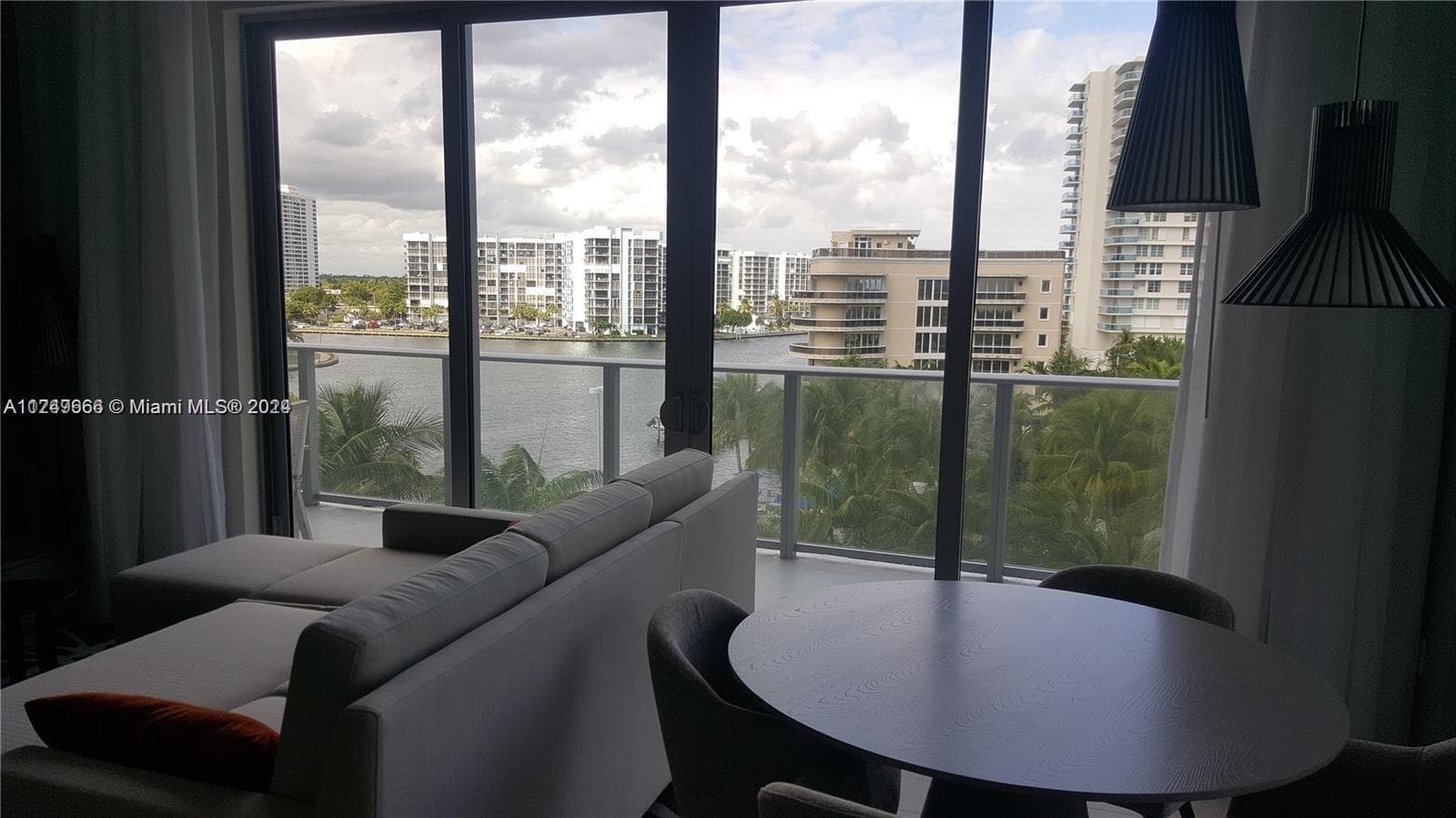 Hyde Resort and Residences · #R301 in Hollywood - Photo 2