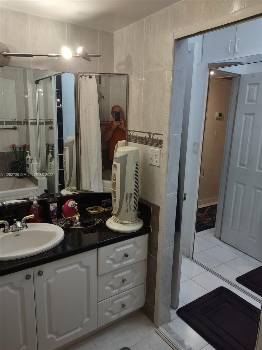 Mimosa Condo · #107 in Miami Beach - Photo 12