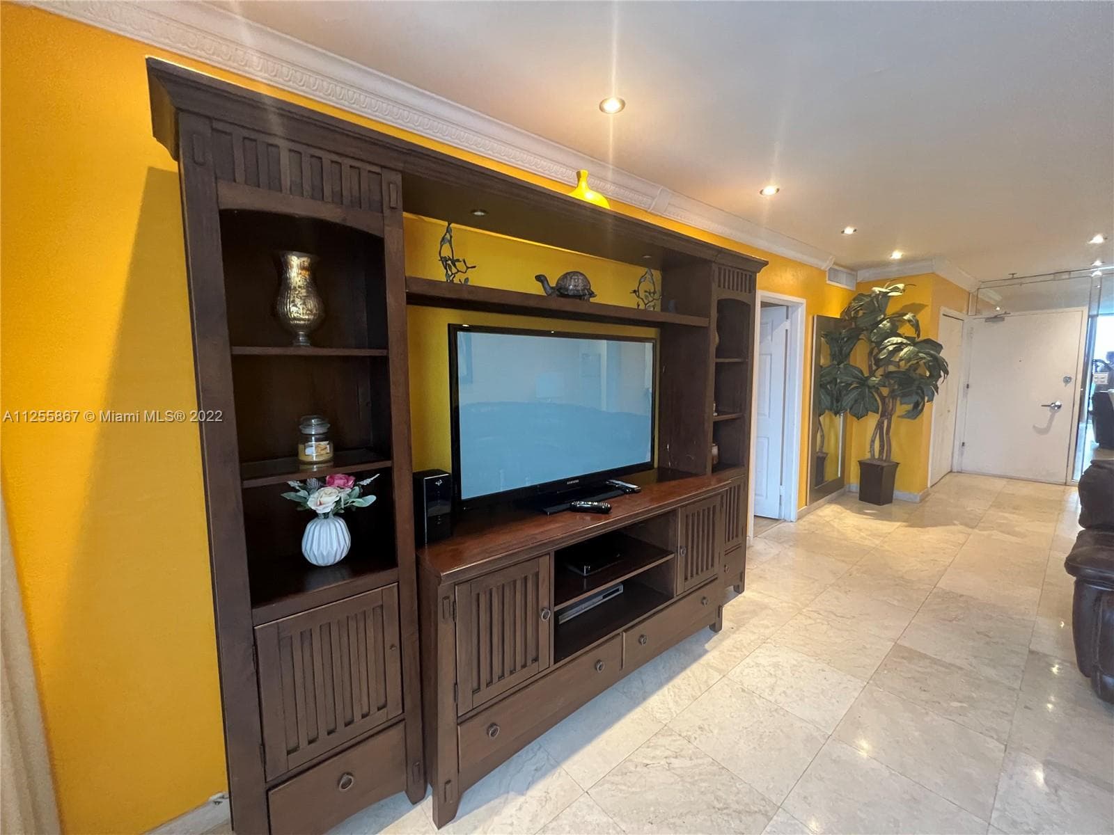 Seacoast 5151 · #1711 in Miami Beach - Photo 7