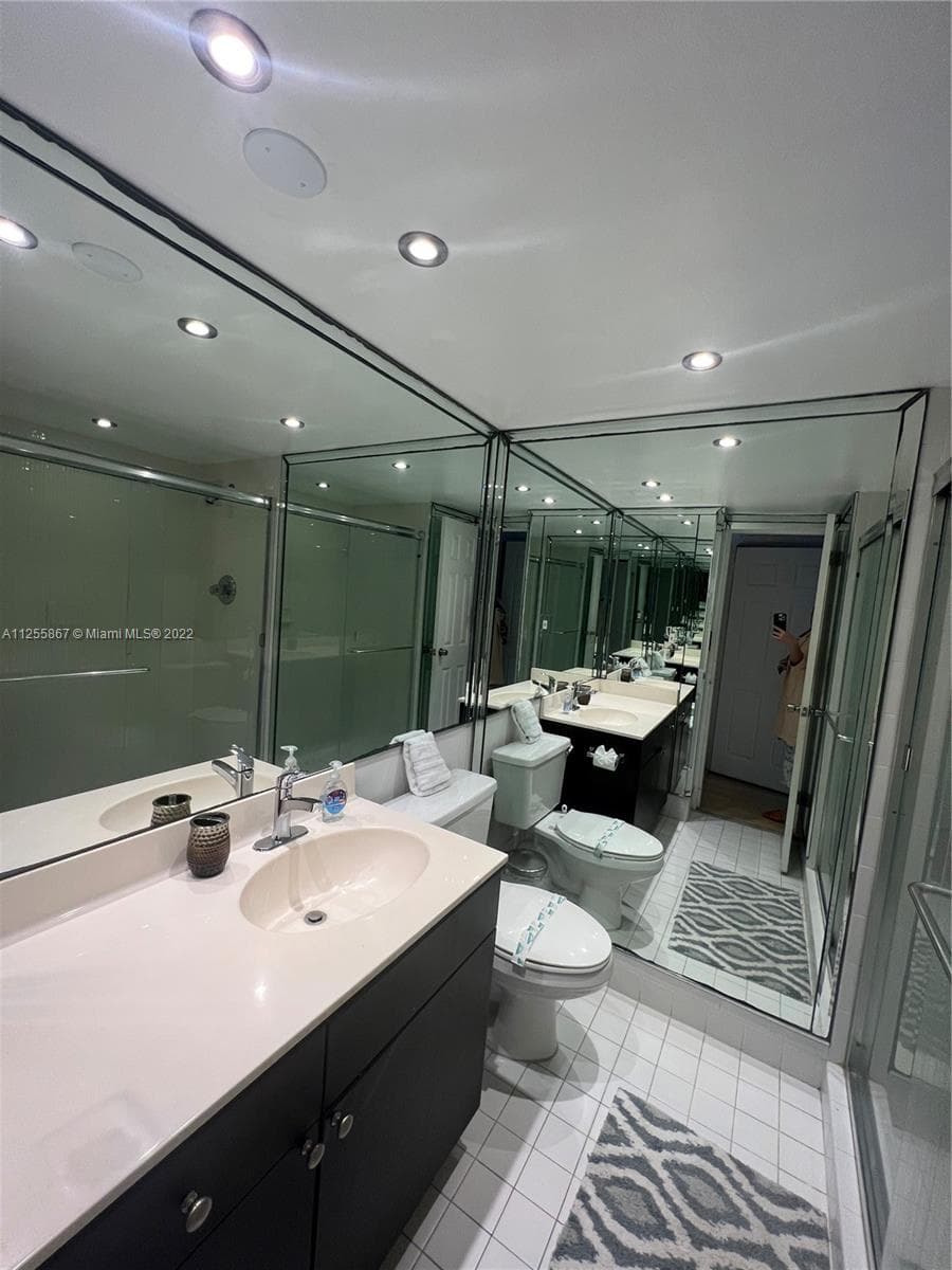 Seacoast 5151 · #1711 in Miami Beach - Photo 11