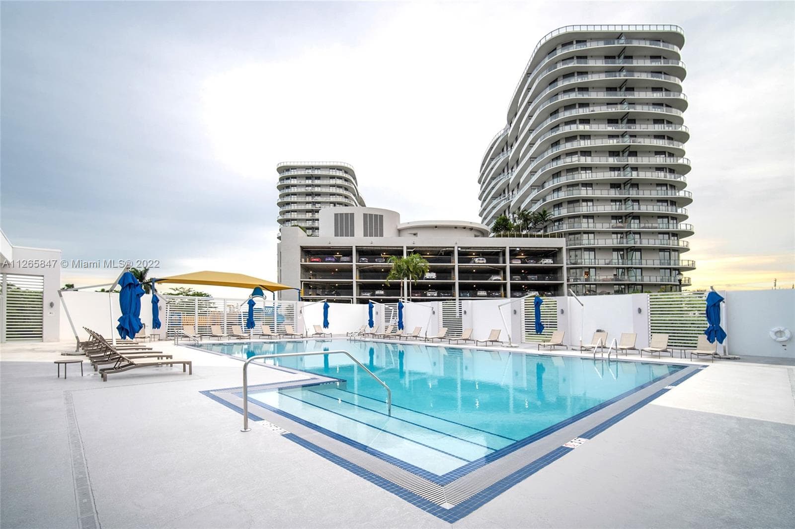 THE OAKS I CONDO · #1203 in North Miami - Photo 6