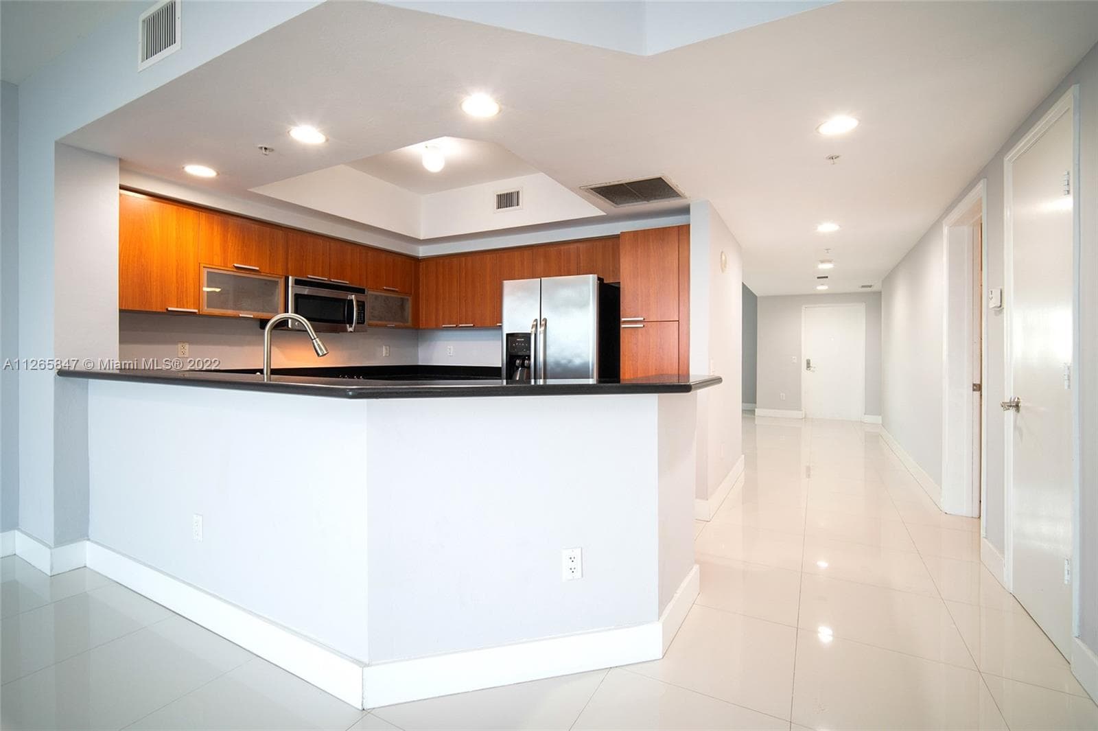 THE OAKS I CONDO · #1203 in North Miami - Photo 16