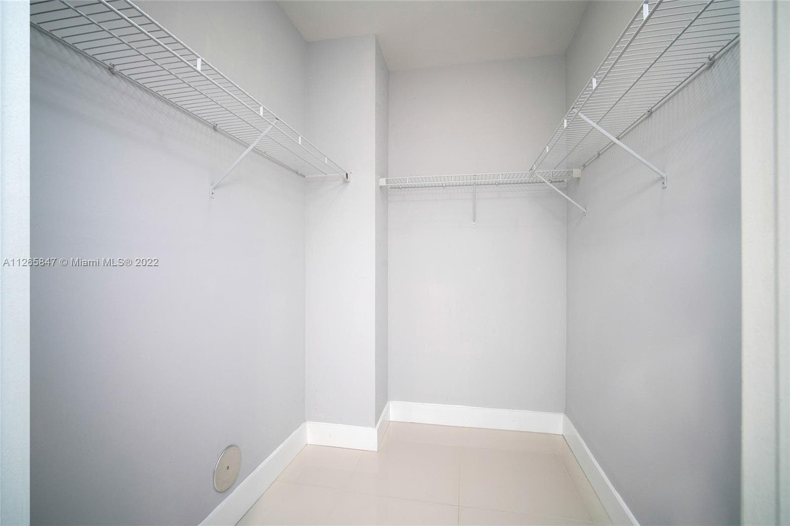 THE OAKS I CONDO · #1203 in North Miami - Photo 25