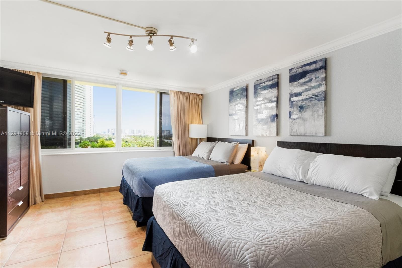 Aventura Beach Club · #641 in Sunny Isles Beach - Photo 4