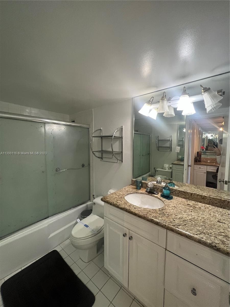 Seacoast 5151 · #1122 in Miami Beach - Photo 13