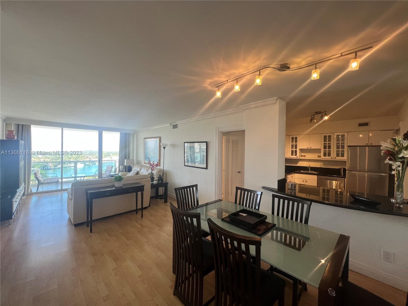 Seacoast 5151 · #1122 in Miami Beach - Photo 5