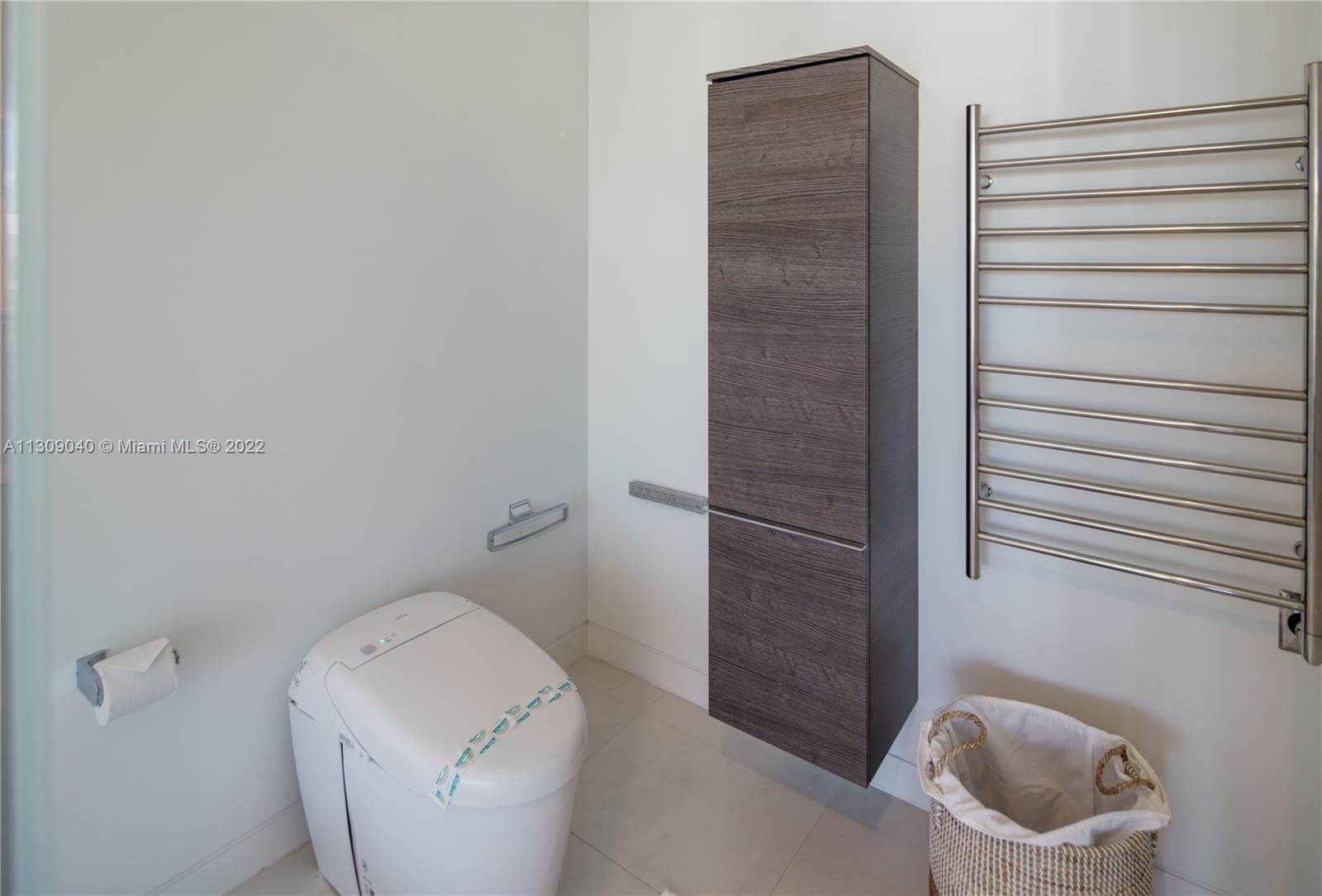128 Fiesta Way photo 34