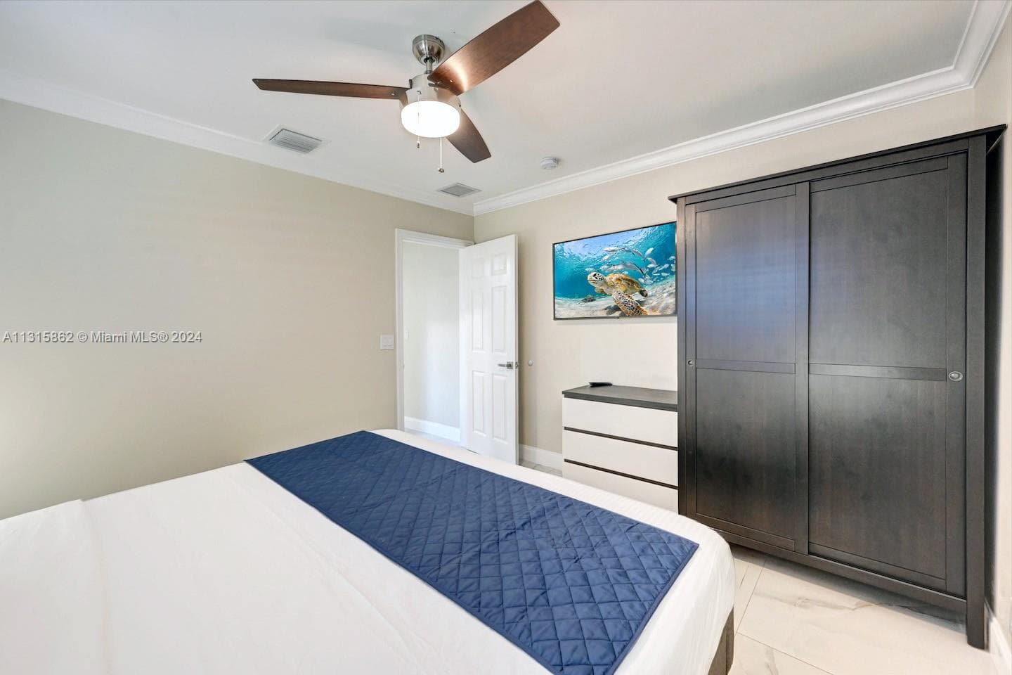 1307 Rodman St photo 21