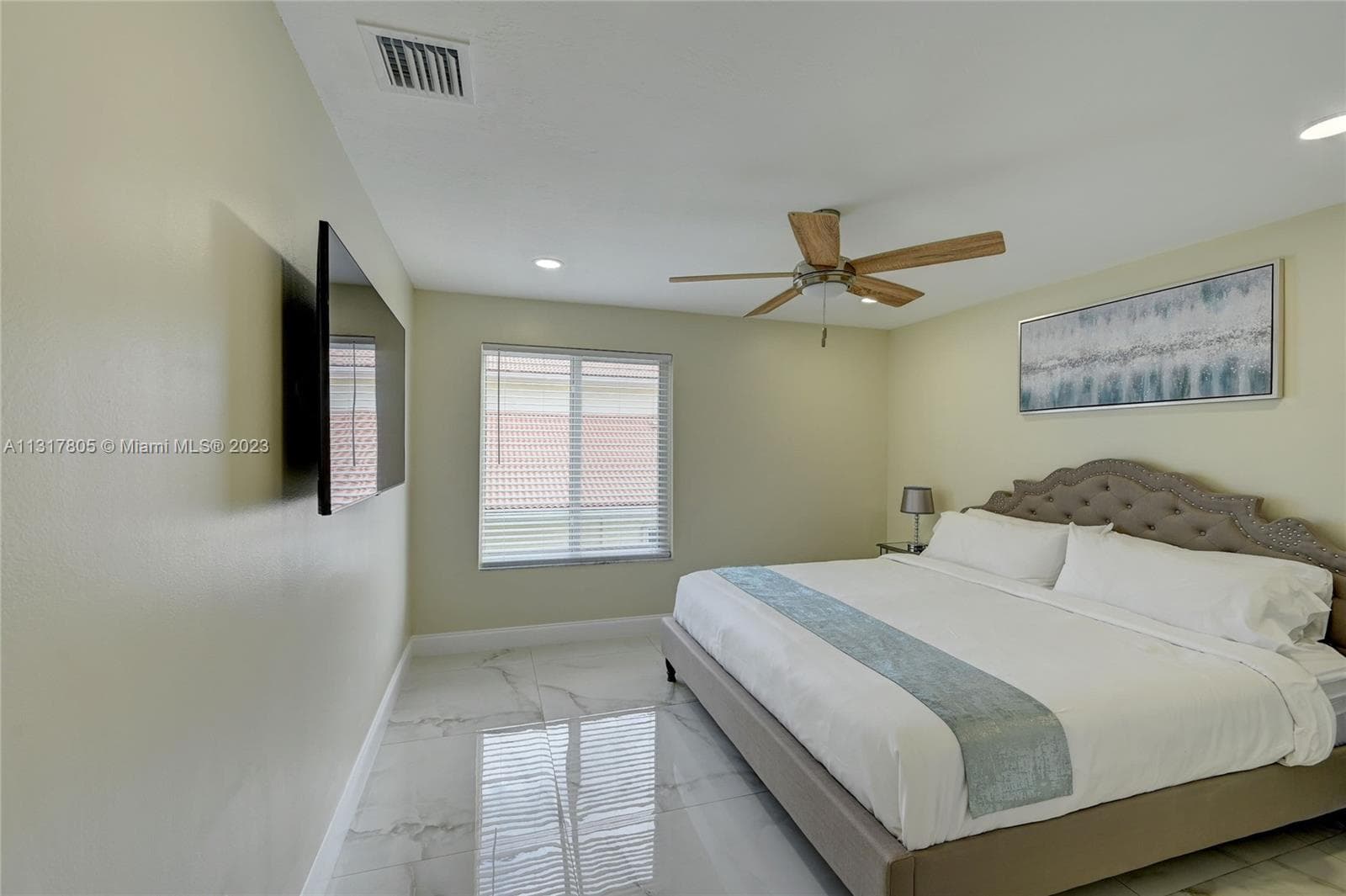 1109 Hollywood Blvd photo 56