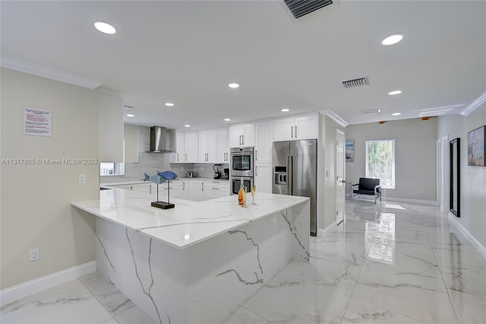 1109 Hollywood Blvd photo 24