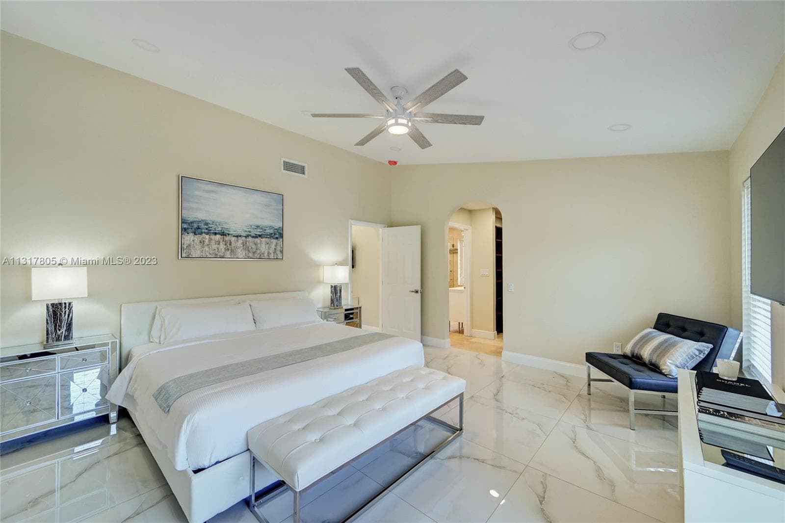1109 Hollywood Blvd photo 59