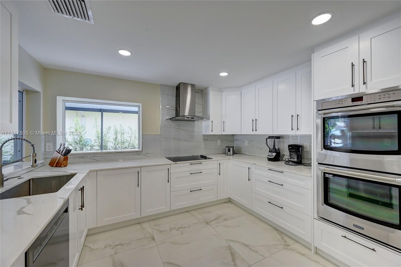 1109 Hollywood Blvd photo 29