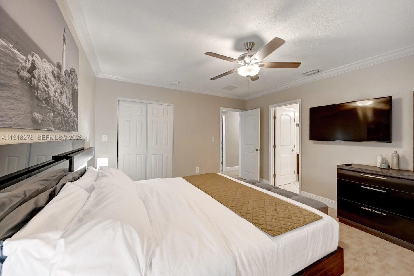 825 Harrison St photo 23