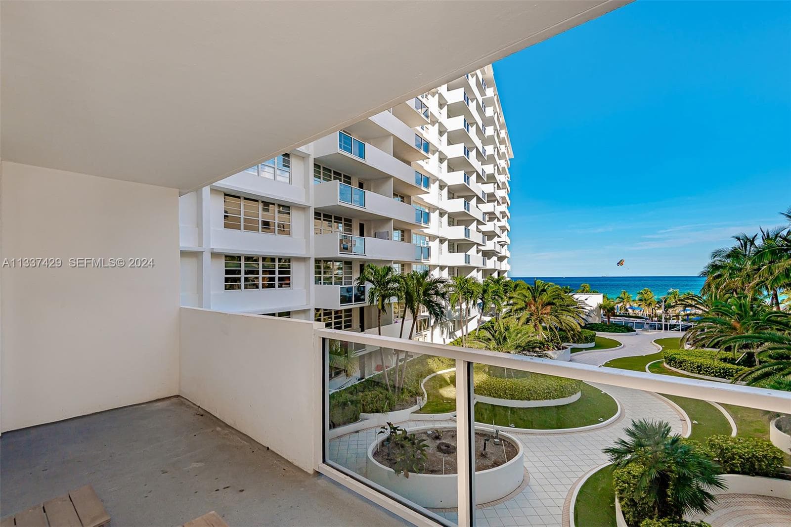 The Decoplage · #519 in Miami Beach - Photo 1