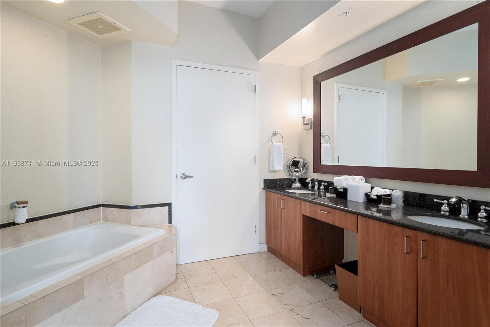 Trump International Beach Resort · #2009 in Sunny Isles Beach - Photo 9